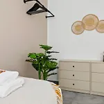 Apartment Svyvo - Cozy Serviced Near Cologne & Bonn