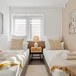 Apartment Svyvo - Cozy Serviced Near Cologne & Bonn *