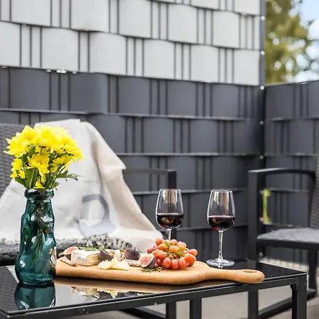 Svyvo - Cozy Serviced Near Cologne & Bonn *