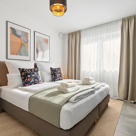 Svyvo - Cozy Serviced Near Cologne & Bonn Lägenhet *