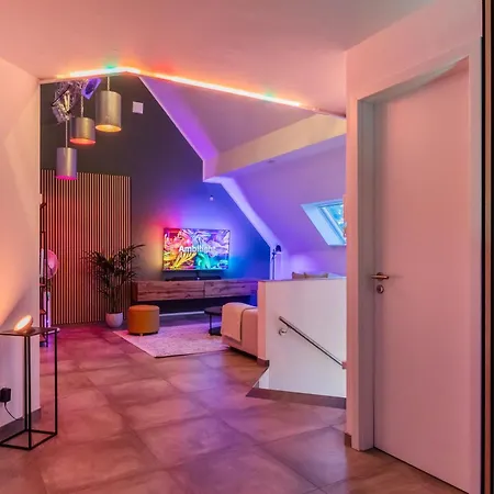 Svyvo - Cozy Serviced Near Cologne & Bonn *