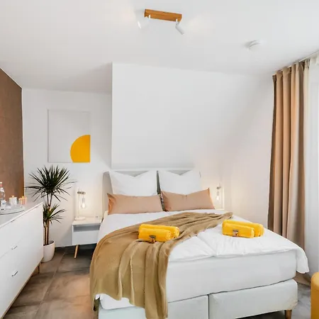 Svyvo - Cozy Serviced Near Cologne & Bonn *