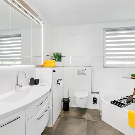 Svyvo - Cozy Serviced Near Cologne & Bonn 锡格堡