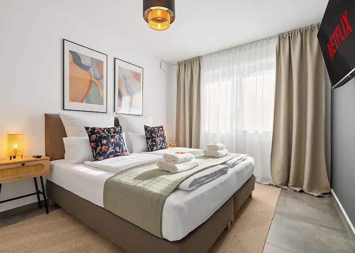 Svyvo - Cozy Serviced Near Cologne & Bonn Appartamento *