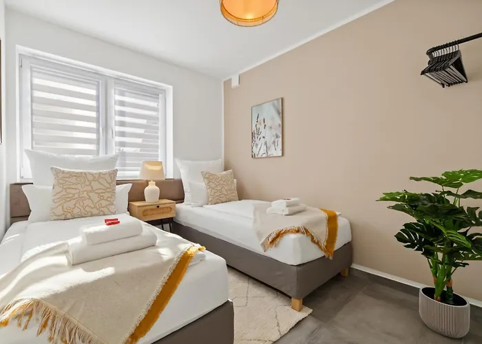 Svyvo - Cozy Serviced Near Cologne & Bonn Appartamento Siegburg